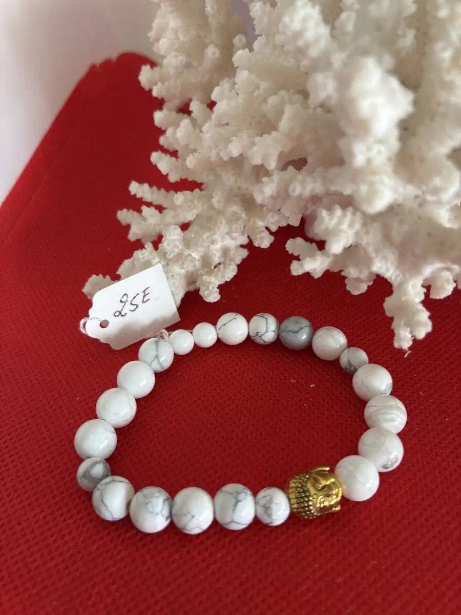 Howlite